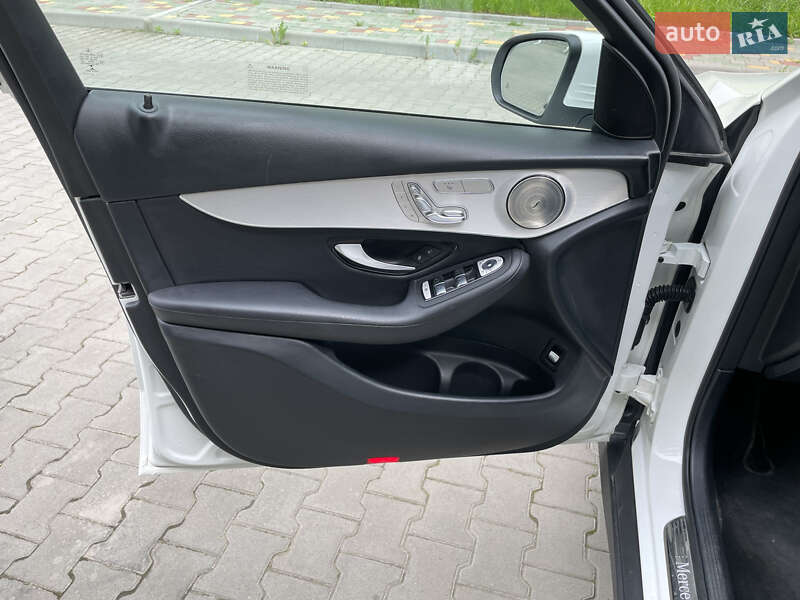 Внедорожник / Кроссовер Mercedes-Benz GLC-Class 2019 в Тернополе