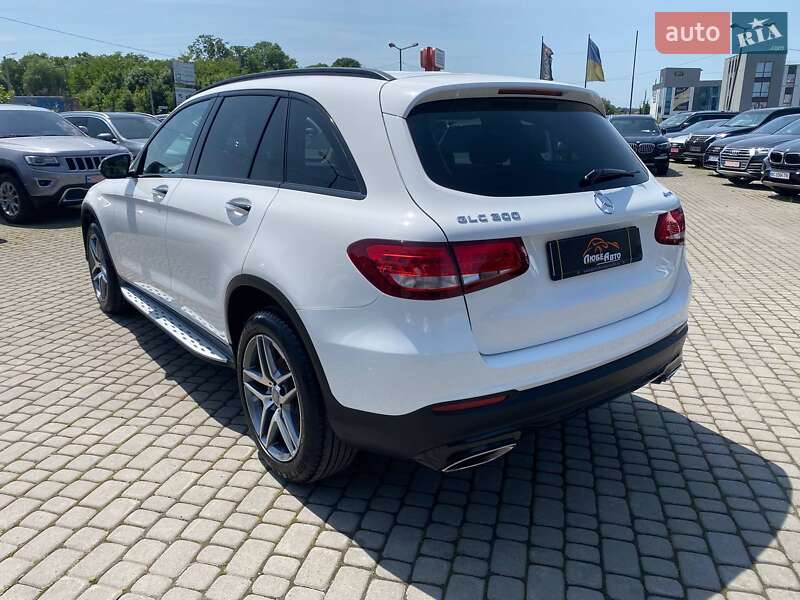 Внедорожник / Кроссовер Mercedes-Benz GLC-Class 2018 в Львове фото 5 Внедорожник / Кроссовер Mercedes-Benz GLC-Class 2018 в Львове