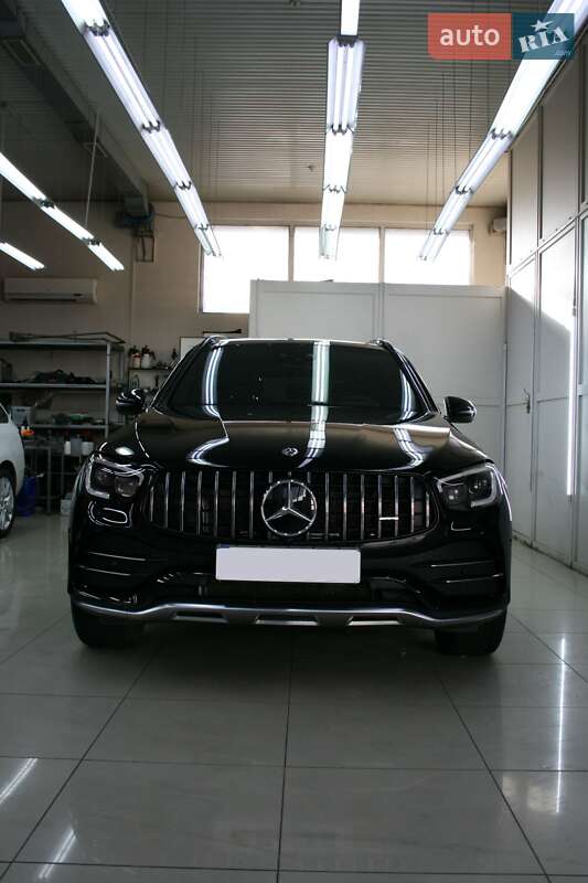 Mercedes-Benz GLC-Class 2019 Mercedes-Benz GLC-Class 2019