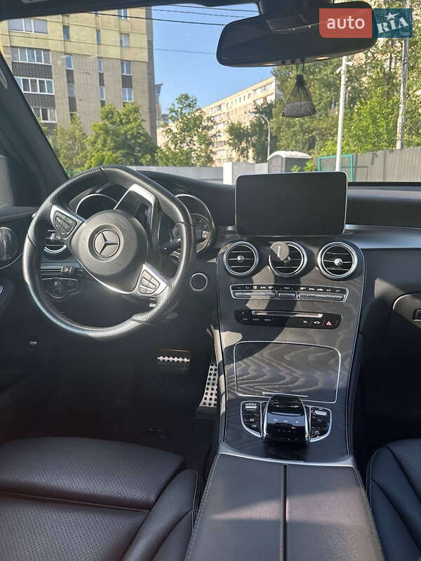 Внедорожник / Кроссовер Mercedes-Benz GLC-Class 2018 в Киеве