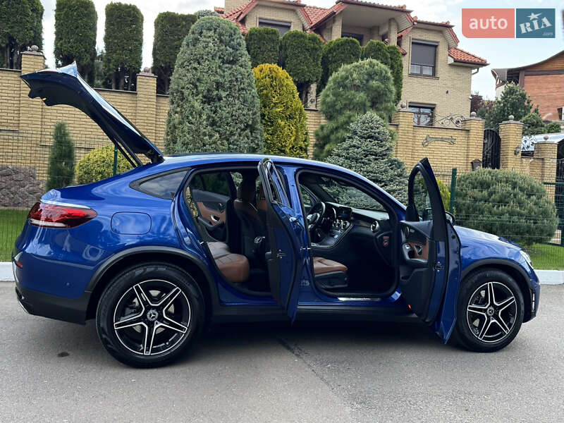 Внедорожник / Кроссовер Mercedes-Benz GLC-Class 2022 в 