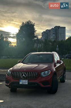 Внедорожник / Кроссовер Mercedes-Benz GLC-Class 2017 в 
