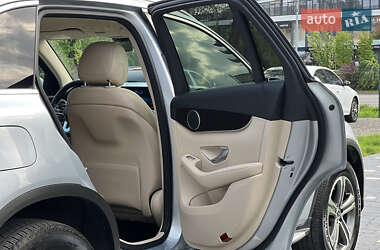 Внедорожник / Кроссовер Mercedes-Benz GLC-Class 2022 в 