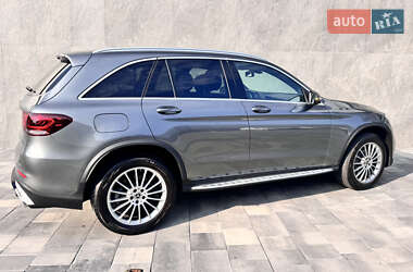 Внедорожник / Кроссовер Mercedes-Benz GLC-Class 2017 в 