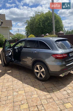 Внедорожник / Кроссовер Mercedes-Benz GLC-Class 2018 в 
