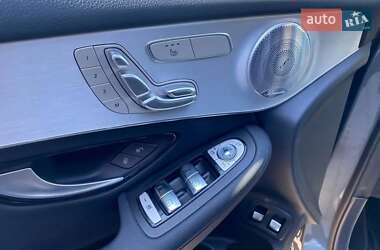 Внедорожник / Кроссовер Mercedes-Benz GLC-Class 2019 в 
