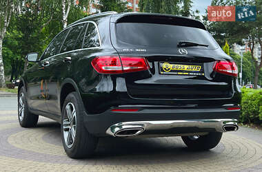 Внедорожник / Кроссовер Mercedes-Benz GLC-Class 2019 в 