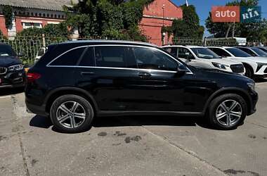 Внедорожник / Кроссовер Mercedes-Benz GLC-Class 2018 в 