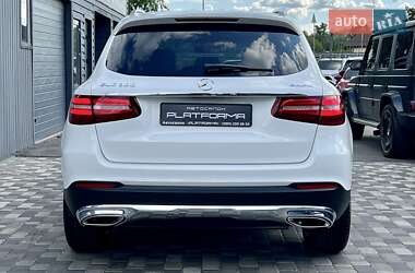 Внедорожник / Кроссовер Mercedes-Benz GLC-Class 2018 в 