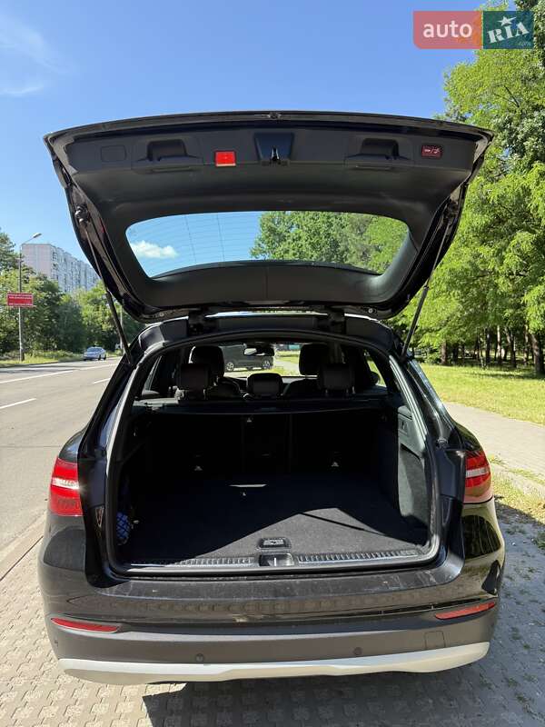 Позашляховик / Кросовер Mercedes-Benz GLC-Class 2017 в Києві