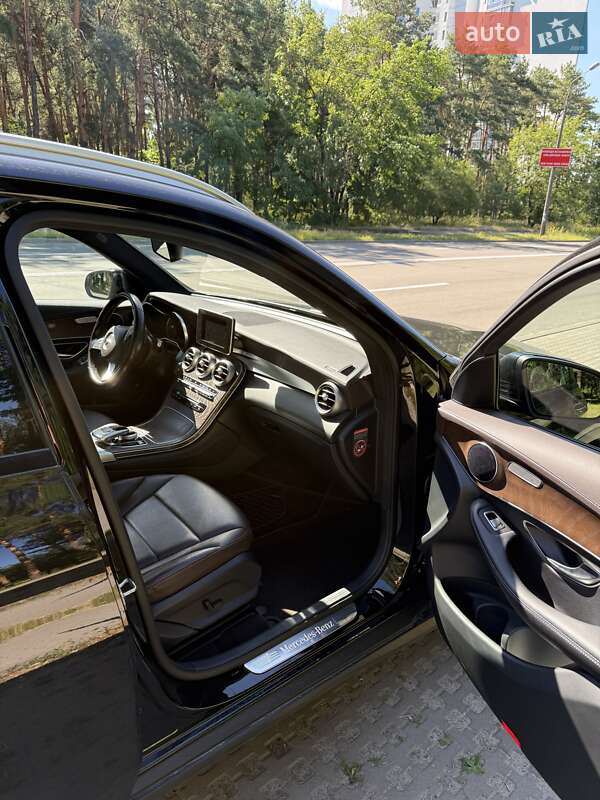 Позашляховик / Кросовер Mercedes-Benz GLC-Class 2017 в Києві