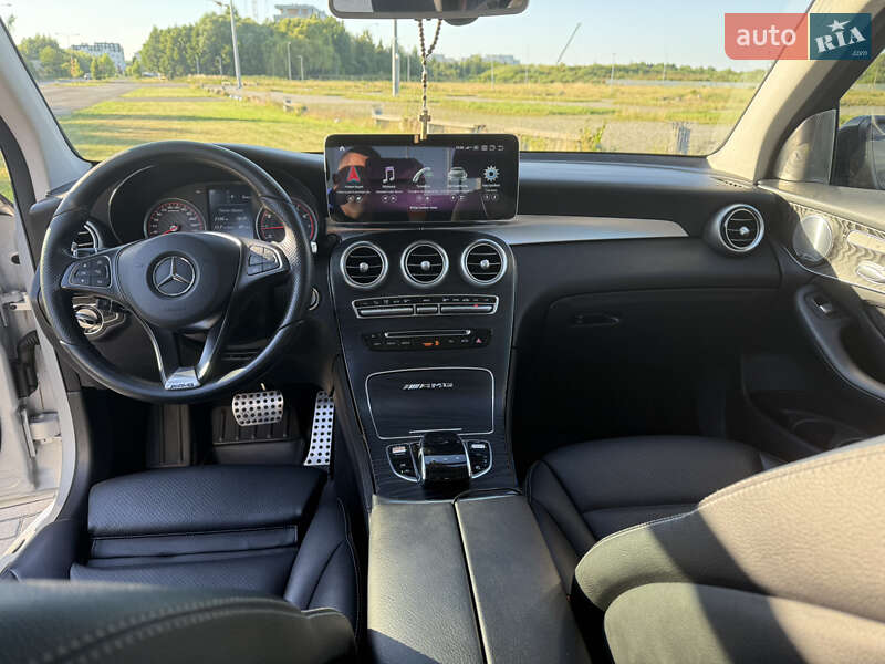 Позашляховик / Кросовер Mercedes-Benz GLC-Class 2015 в Львові фото 19 Позашляховик / Кросовер Mercedes-Benz GLC-Class 2015 в Львові