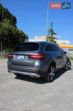 Внедорожник / Кроссовер Mercedes-Benz GLC-Class 2016 в 