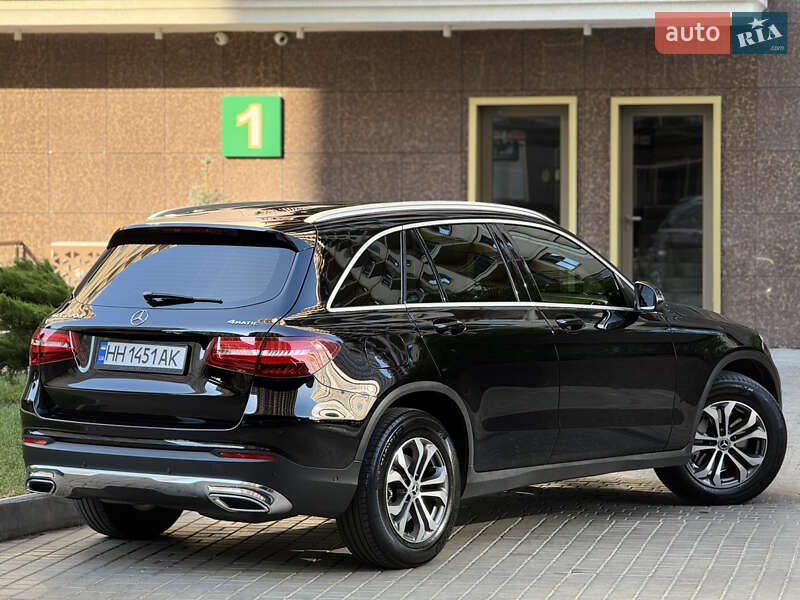 Позашляховик / Кросовер Mercedes-Benz GLC-Class 2018 в Одесі