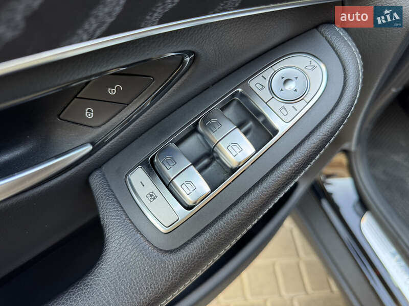 Позашляховик / Кросовер Mercedes-Benz GLC-Class 2018 в Одесі