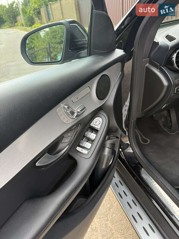 Внедорожник / Кроссовер Mercedes-Benz GLC-Class 2019 в Киеве