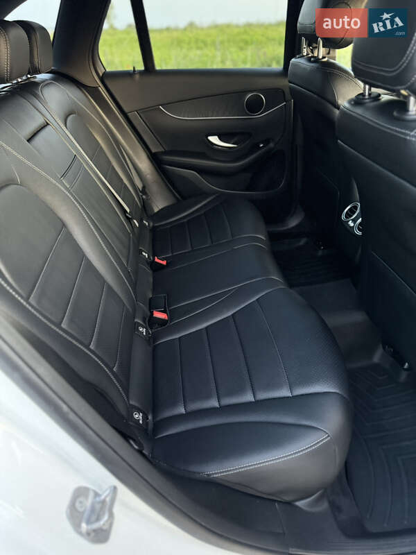 Позашляховик / Кросовер Mercedes-Benz GLC-Class 2019 в Рівному