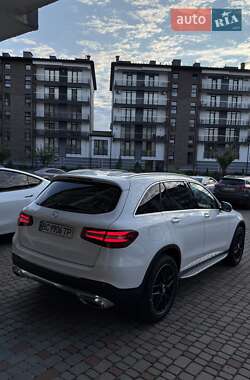 Mercedes-Benz GLC-Class 2017