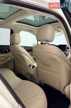 Внедорожник / Кроссовер Mercedes-Benz GLC-Class 2017 в 