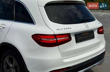 Внедорожник / Кроссовер Mercedes-Benz GLC-Class 2017 в 