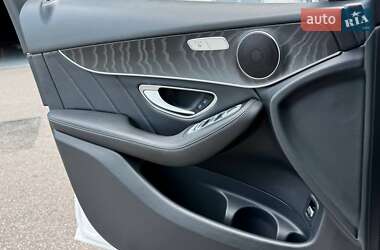 Внедорожник / Кроссовер Mercedes-Benz GLC-Class 2017 в 