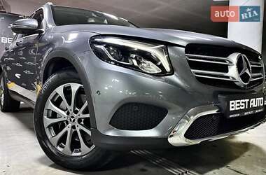 Mercedes-Benz GLC-Class 2017 Mercedes-Benz GLC-Class 2017