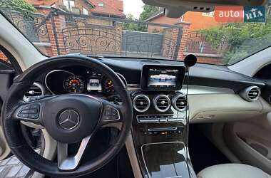 Внедорожник / Кроссовер Mercedes-Benz GLC-Class 2018 в 