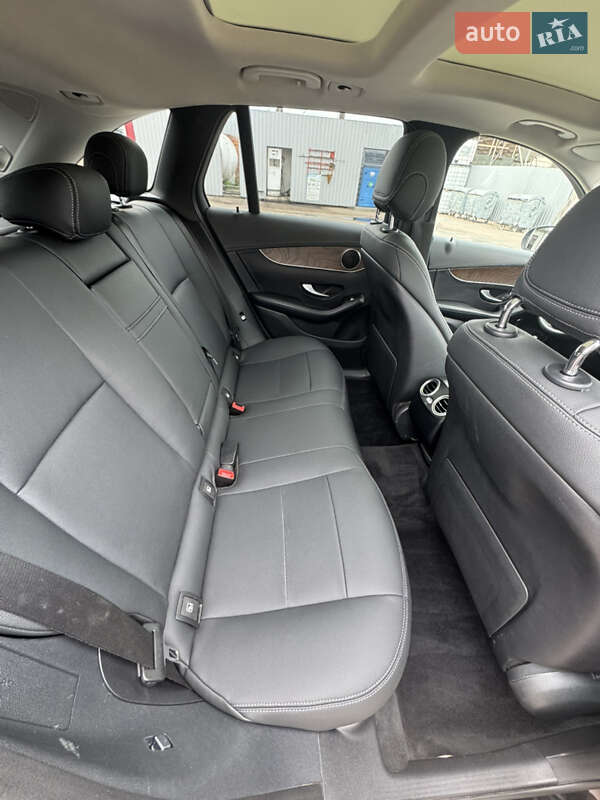 Позашляховик / Кросовер Mercedes-Benz GLC-Class 2018 в Чернігові