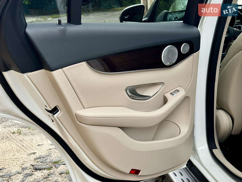 Позашляховик / Кросовер Mercedes-Benz GLC-Class 2018 в Києві