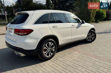 Позашляховик / Кросовер Mercedes-Benz GLC-Class 2017 в 
