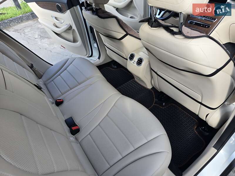 Позашляховик / Кросовер Mercedes-Benz GLC-Class 2021 в Києві