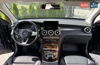 Внедорожник / Кроссовер Mercedes-Benz GLC-Class 2016 в 