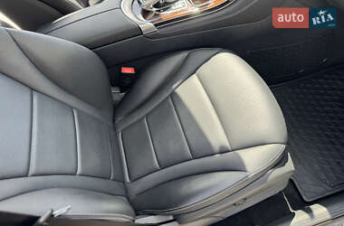 Внедорожник / Кроссовер Mercedes-Benz GLC-Class 2016 в 