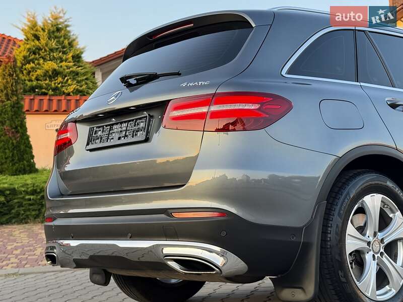 Внедорожник / Кроссовер Mercedes-Benz GLC-Class 2015 в Одессе