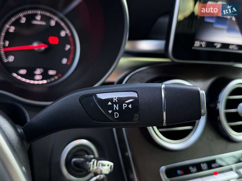 Внедорожник / Кроссовер Mercedes-Benz GLC-Class 2015 в Одессе