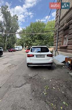 Внедорожник / Кроссовер Mercedes-Benz GLC-Class 2018 в 