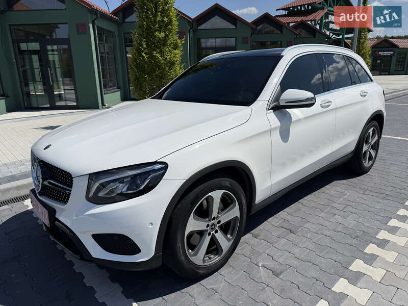 Mercedes-Benz GLC-Class 2017
