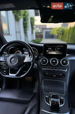 Внедорожник / Кроссовер Mercedes-Benz GLC-Class 2017 в 
