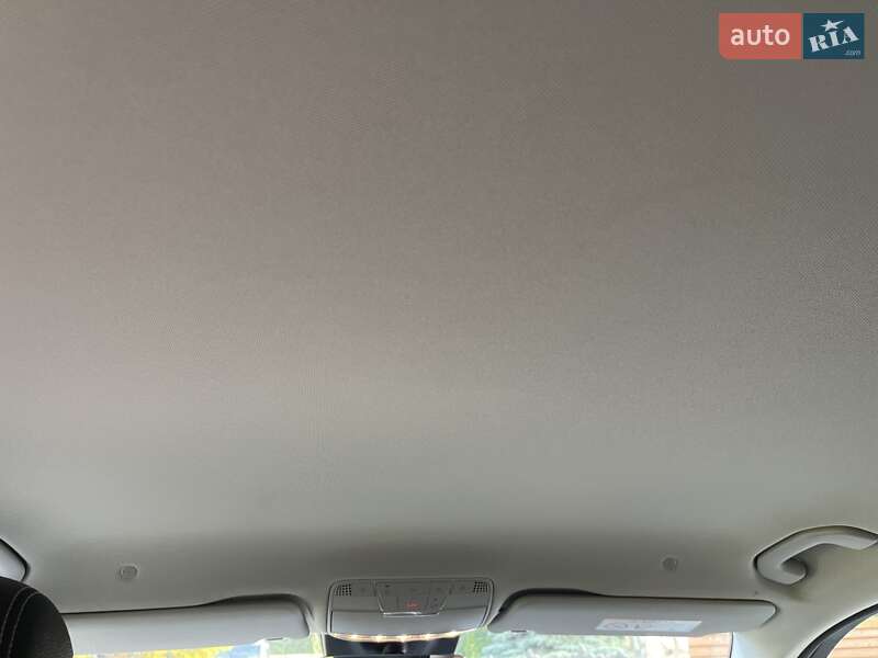 Внедорожник / Кроссовер Mercedes-Benz GLC-Class 2021 в Львове