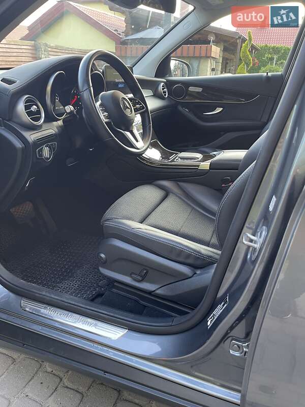 Внедорожник / Кроссовер Mercedes-Benz GLC-Class 2021 в Львове