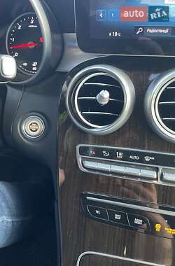 Внедорожник / Кроссовер Mercedes-Benz GLC-Class 2021 в 