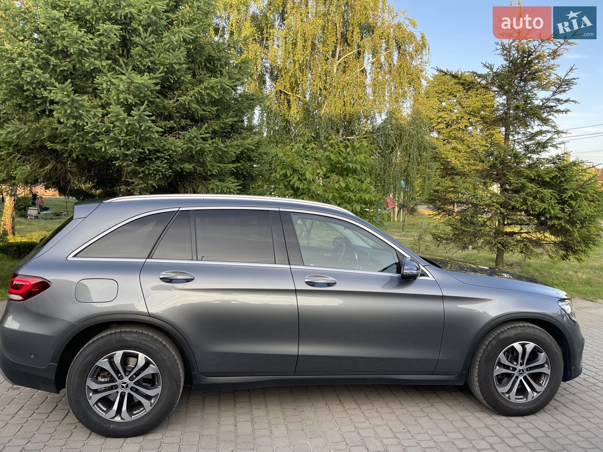 2021 Mercedes-Benz GLC - мініатюра 101