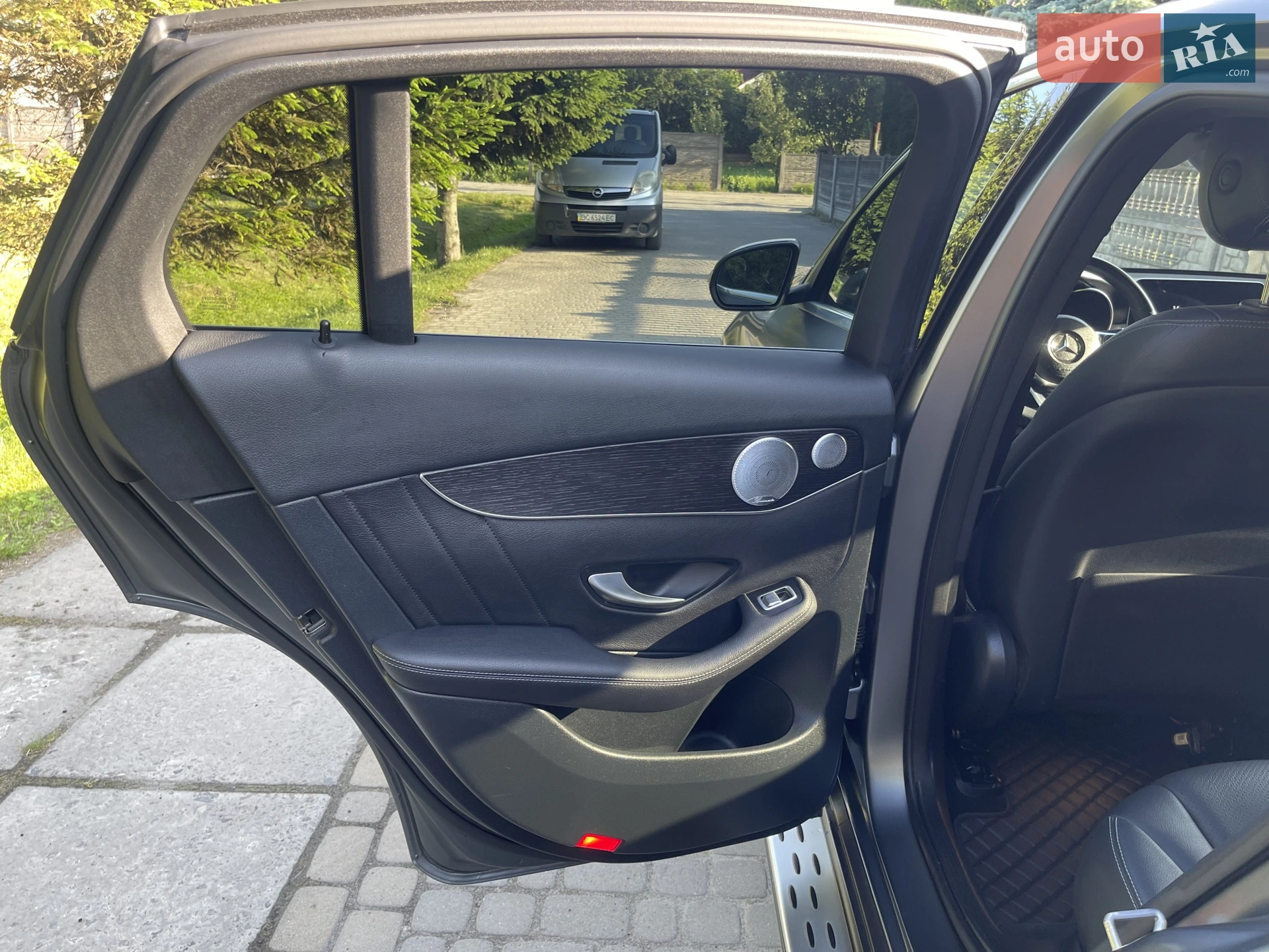 2020 Mercedes-Benz GLC - мініатюра 75
