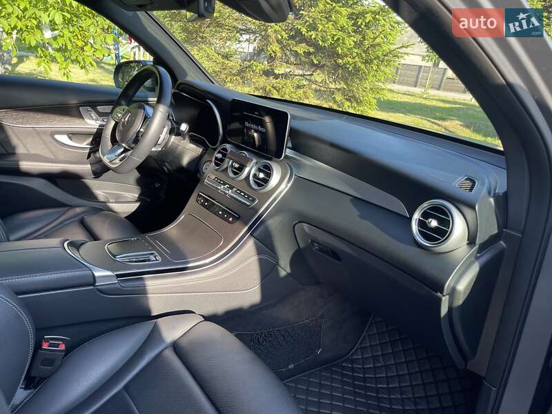 Внедорожник / Кроссовер Mercedes-Benz GLC-Class 2020 в Львове