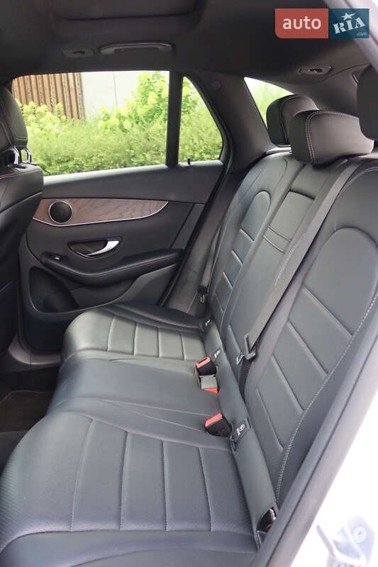 Внедорожник / Кроссовер Mercedes-Benz GLC-Class 2019 в Киеве