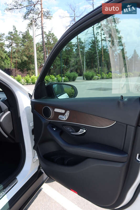 Внедорожник / Кроссовер Mercedes-Benz GLC-Class 2019 в Киеве