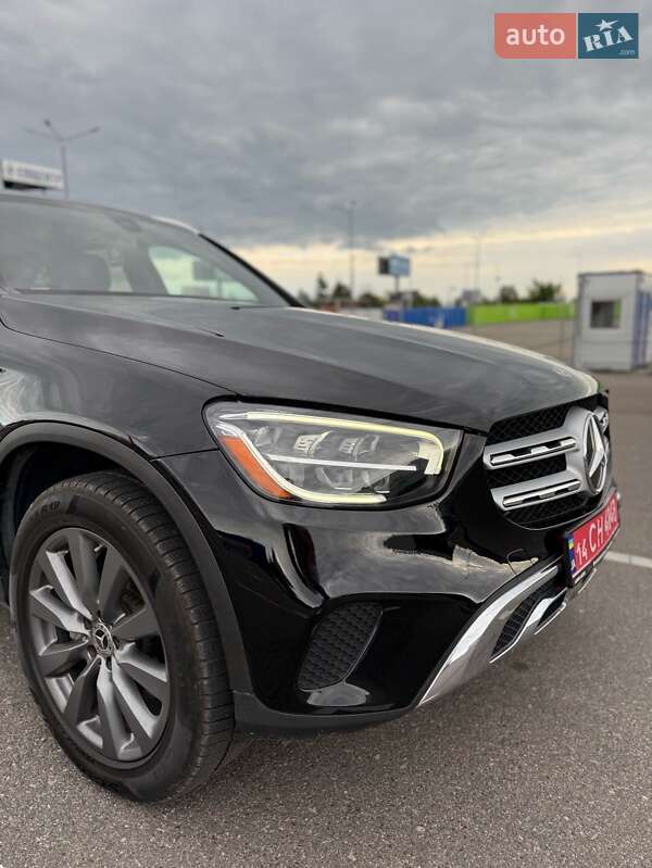 Внедорожник / Кроссовер Mercedes-Benz GLC-Class 2019 в 