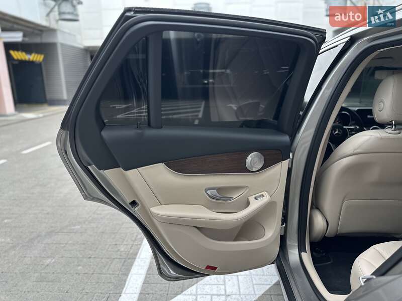 Внедорожник / Кроссовер Mercedes-Benz GLC-Class 2021 в Киеве