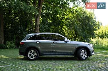 Внедорожник / Кроссовер Mercedes-Benz GLC-Class 2016 в 