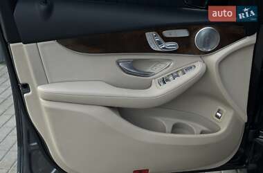 Внедорожник / Кроссовер Mercedes-Benz GLC-Class 2017 в 